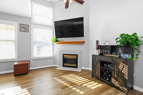 Tiny photo for 16106 Creekmont Court, Tinley Park, IL 60487 (MLS # 12532552)