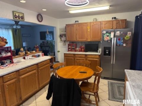 Tiny photo for 424 NOEL Court, Quincy, IL 62305 (MLS # QC4269221)