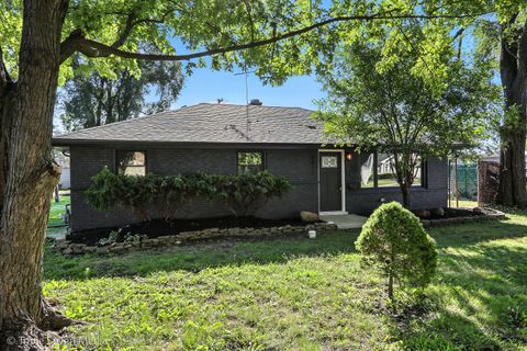 Tiny photo for 8053 Newland Avenue, Burbank, IL 60459 (MLS # 12493108)