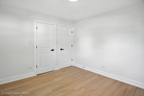Tiny photo for 8053 Newland Avenue, Burbank, IL 60459 (MLS # 12493108)