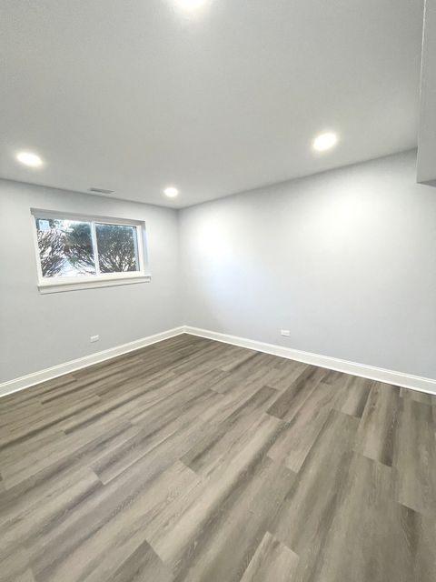Tiny photo for 2100 Lloyd Avenue, Lombard, IL 60148 (MLS # 12413166)