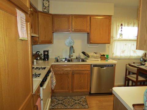 Tiny photo for 6829 Roberts Drive, Woodridge, IL 60517 (MLS # 12521350)