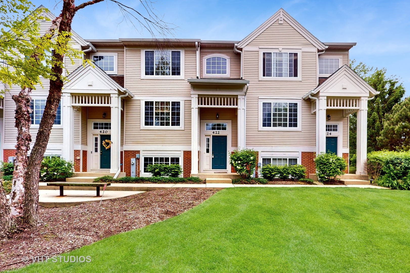 422 Cary Woods Circle