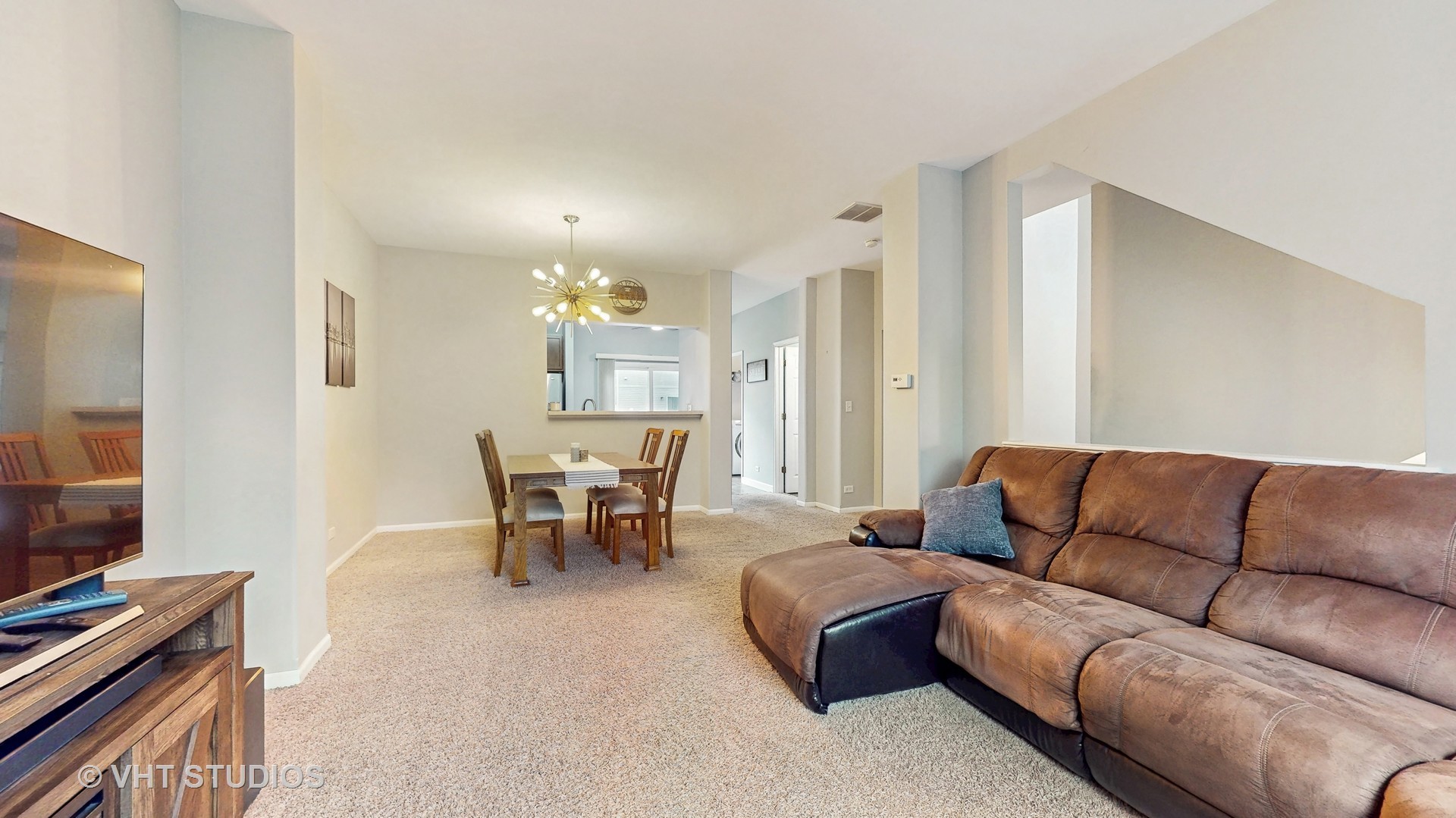 422 Cary Woods Circle