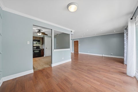 Tiny photo for 9535 S 54th Avenue #3N, Oak Lawn, IL 60453 (MLS # 12735583)