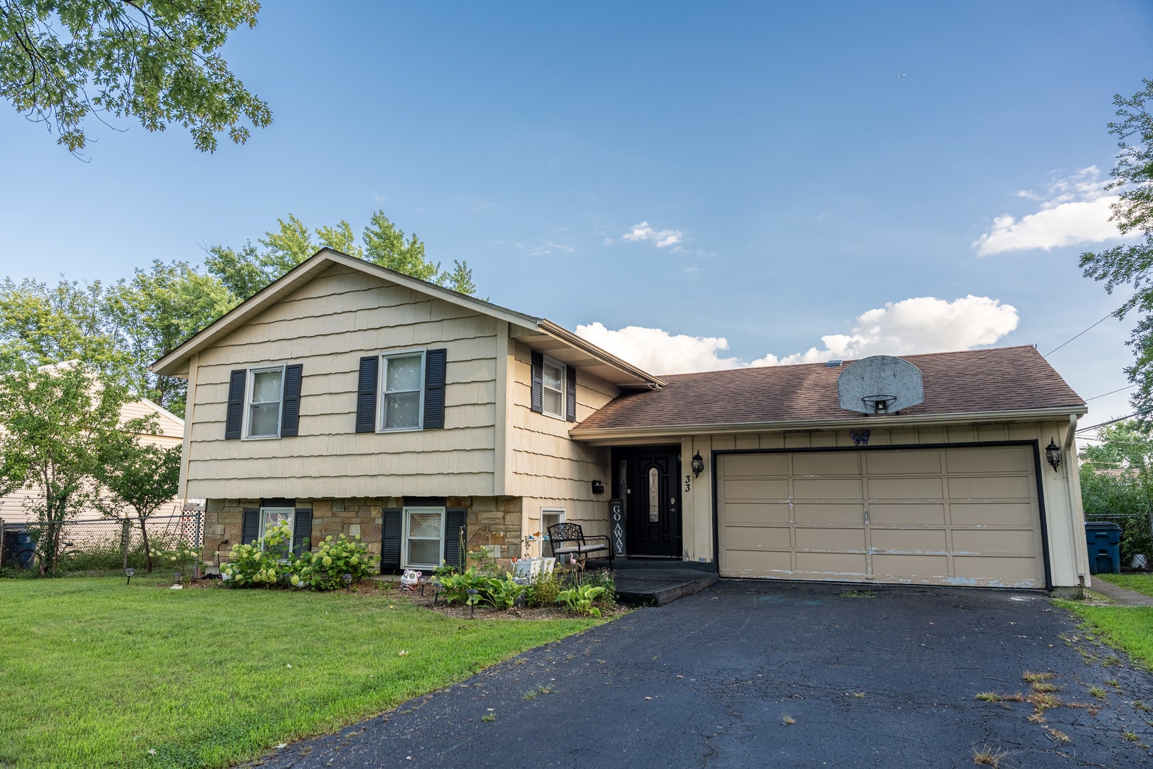 33 Jacobsen Avenue