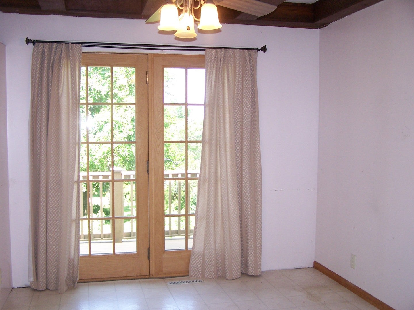 3212 Pleasant Drive
