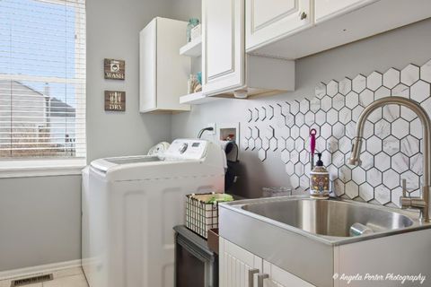 Tiny photo for 491 Saratoga Circle, Algonquin, IL 60102 (MLS # 12622280)