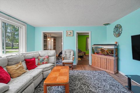 Tiny photo for 707 N Gray Street, Sidell, IL 61876 (MLS # 12621995)