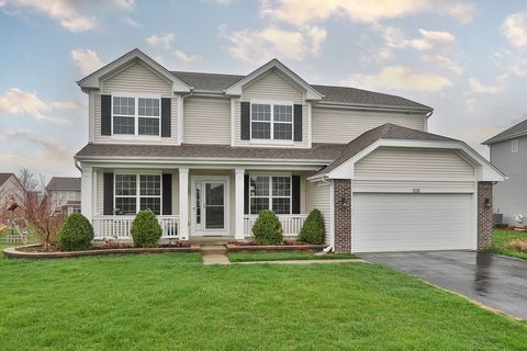 Photo of 1110 Waterfront Lane, Pingree Grove, IL 60140 (MLS # 12644364)