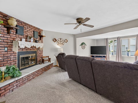 Tiny photo for 1205 E 2nd Street, Coal City, IL 60416 (MLS # 12742479)