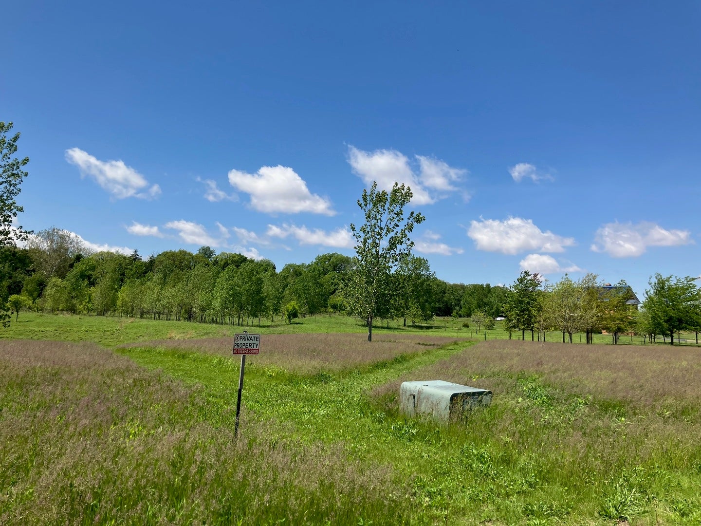 2807 N Brickhouses Road