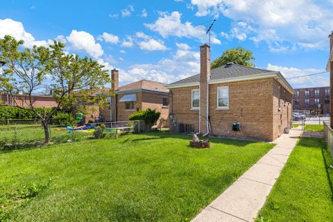 Tiny photo for 1618 Gunderson Avenue, Berwyn, IL 60402 (MLS # 12636547)