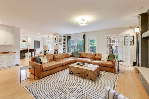 Tiny photo for 547 JACKSON Avenue, River Forest, IL 60305 (MLS # 12486072)