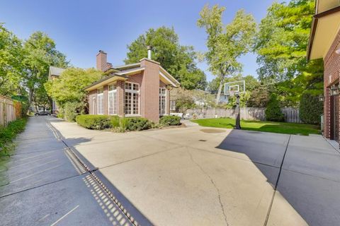 Tiny photo for 547 JACKSON Avenue, River Forest, IL 60305 (MLS # 12486072)
