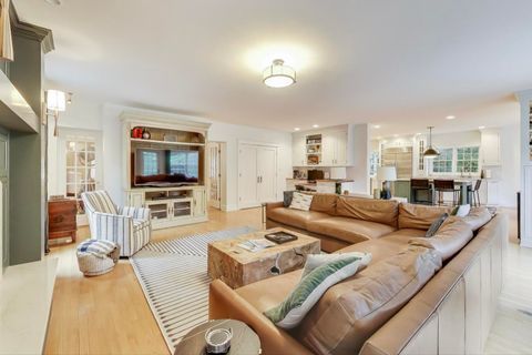 Tiny photo for 547 JACKSON Avenue, River Forest, IL 60305 (MLS # 12486072)