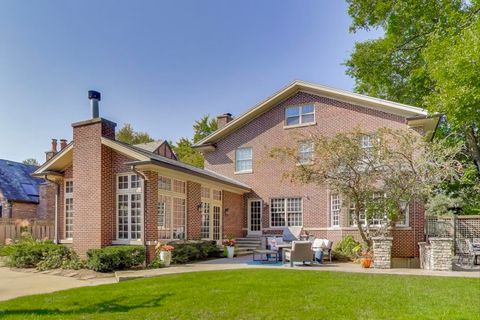Tiny photo for 547 JACKSON Avenue, River Forest, IL 60305 (MLS # 12486072)