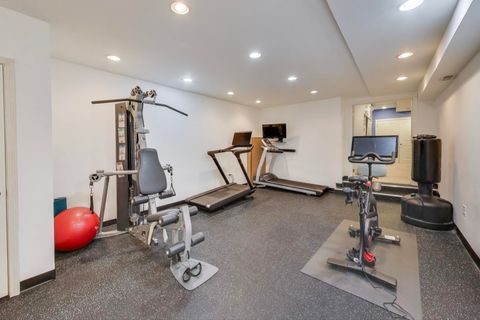 Tiny photo for 547 JACKSON Avenue, River Forest, IL 60305 (MLS # 12486072)