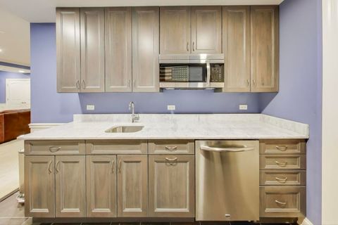 Tiny photo for 547 JACKSON Avenue, River Forest, IL 60305 (MLS # 12486072)