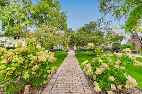 Tiny photo for 547 JACKSON Avenue, River Forest, IL 60305 (MLS # 12486072)