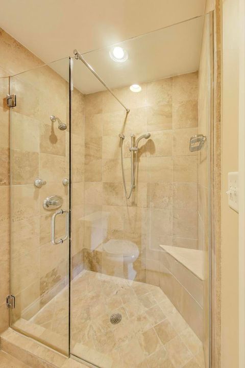 Tiny photo for 547 JACKSON Avenue, River Forest, IL 60305 (MLS # 12486072)