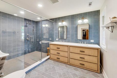 Tiny photo for 547 JACKSON Avenue, River Forest, IL 60305 (MLS # 12486072)