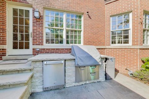 Tiny photo for 547 JACKSON Avenue, River Forest, IL 60305 (MLS # 12486072)