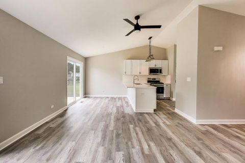 Tiny photo for 1005 Wembley Drive, Island Lake, IL 60042 (MLS # 12692110)