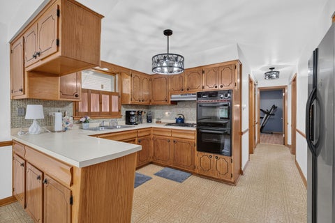 Tiny photo for 7001 W 81st Street, Burbank, IL 60459 (MLS # 12747162)