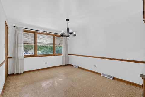 Tiny photo for 7001 W 81st Street, Burbank, IL 60459 (MLS # 12747162)