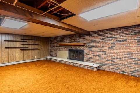 Tiny photo for 35588 2300 N Avenue, Mendota, IL 61342 (MLS # 12449774)