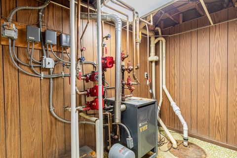 Tiny photo for 35588 2300 N Avenue, Mendota, IL 61342 (MLS # 12449774)