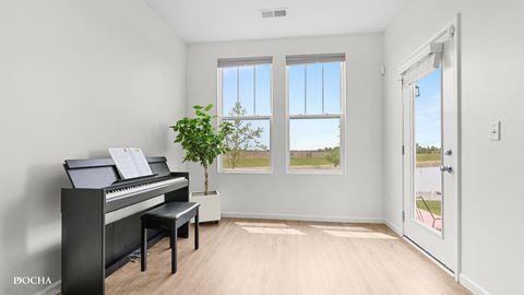 Tiny photo for 2271 Ryegrass Lane, Bolingbrook, IL 60490 (MLS # 12645405)