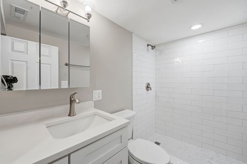 Tiny photo for 1220 N Hamlin Avenue, Park Ridge, IL 60068 (MLS # 12535792)