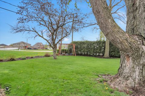 Tiny photo for 300 S Rathje Road, Peotone, IL 60468 (MLS # 12617119)