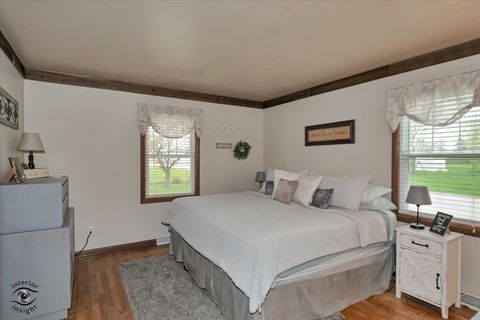 Tiny photo for 300 S Rathje Road, Peotone, IL 60468 (MLS # 12617119)
