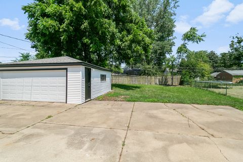 Tiny photo for 118 Windsor Lane, Glendale Heights, IL 60139 (MLS # 12502905)