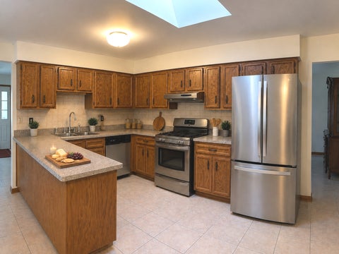 Tiny photo for 13338 Laramie Boulevard, Crestwood, IL 60418 (MLS # 12734489)