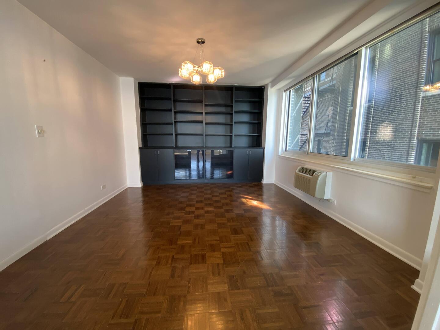 1440 N Lake Shore Drive 12H