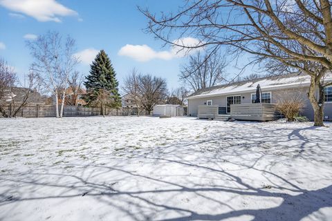 Tiny photo for 1333 Purdue Avenue, Naperville, IL 60565 (MLS # 12623937)