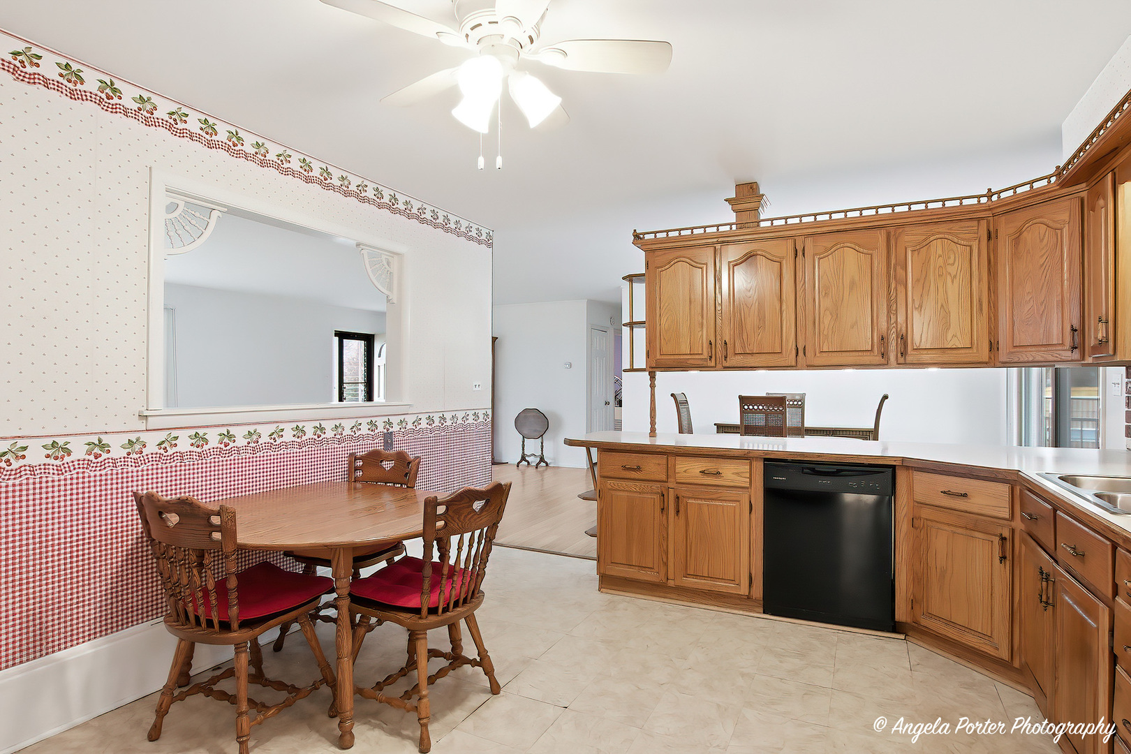 515 Country Club Drive