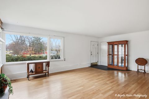 Tiny photo for 515 Country Club Drive, McHenry, IL 60050 (MLS # 12584858)