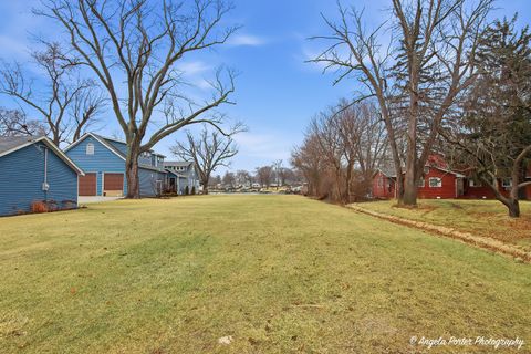 Tiny photo for 515 Country Club Drive, McHenry, IL 60050 (MLS # 12584858)