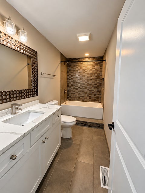 Tiny photo for 5436 S 73rd Court, Summit, IL 60501 (MLS # 12730167)