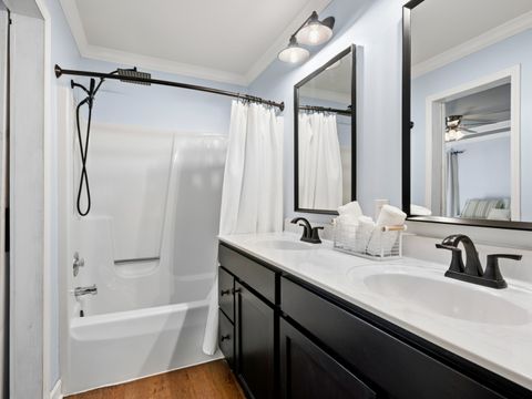 Tiny photo for 304 N SYCAMORE Lane, North Aurora, IL 60542 (MLS # 12586689)