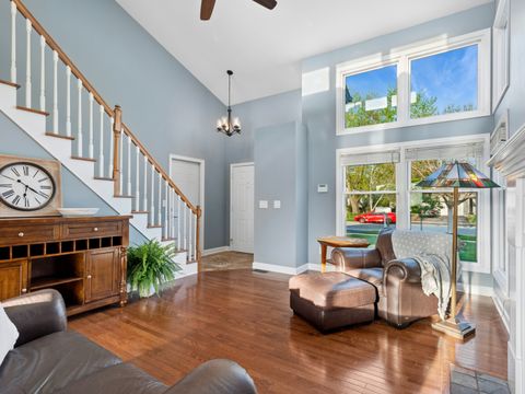 Tiny photo for 304 N SYCAMORE Lane, North Aurora, IL 60542 (MLS # 12586689)