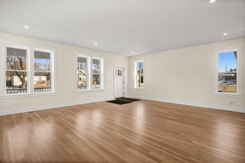 Tiny photo for Batavia, IL 60510 (MLS # 12589909)