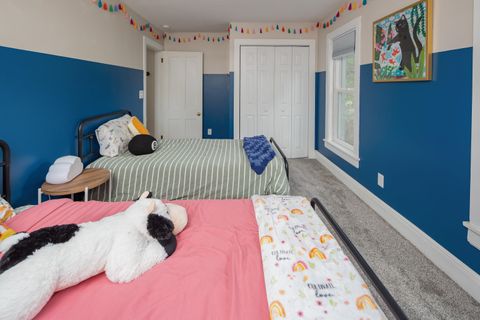 Tiny photo for 4230 Jersey Ridge Rd Road, Davenport, IA 52807 (MLS # 100000418)