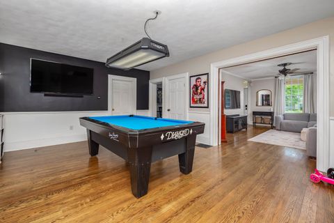 Tiny photo for 4230 Jersey Ridge Rd Road, Davenport, IA 52807 (MLS # 100000418)