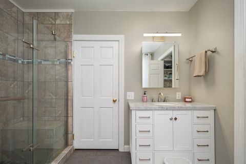 Tiny photo for 4230 Jersey Ridge Rd Road, Davenport, IA 52807 (MLS # 100000418)